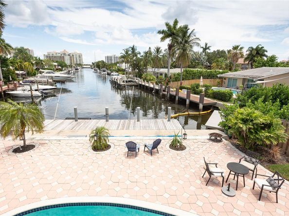 2908 Bayview Dr, Fort Lauderdale FL 33306