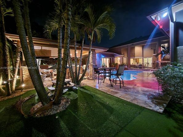 6879 NW 65th Terrace, Parkland FL 33067