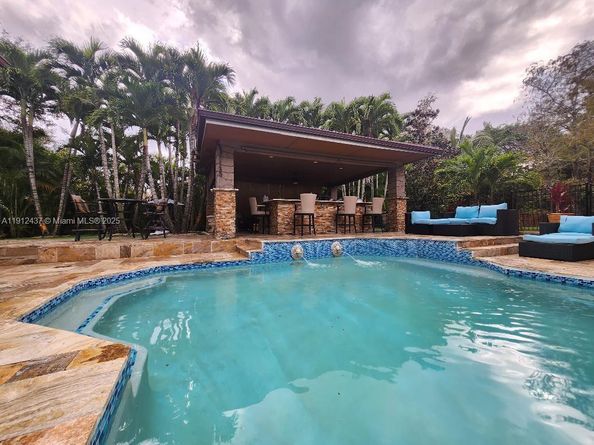 6879 NW 65th Terrace, Parkland FL 33067