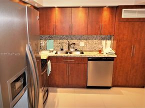 2801 NE 183rd St 714W, Aventura FL 33160