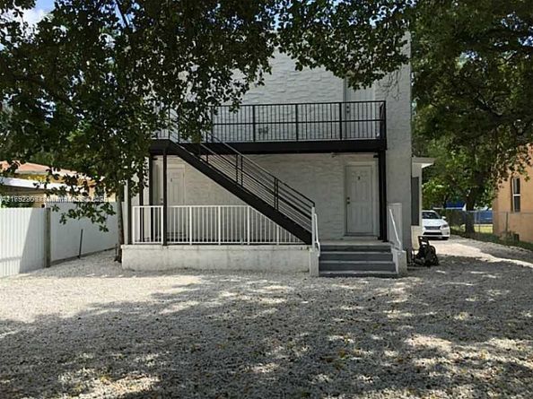 5422 NW 5th Ave, Miami FL 33127