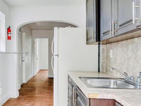 5422 NW 5th Ave, Miami FL 33127