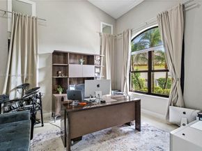 7056 NW 67th Ter, Parkland FL 33067