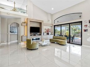 7056 NW 67th Ter, Parkland FL 33067