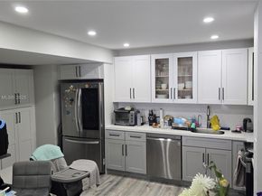 2500 Parkview Dr 2312, Hallandale Beach FL 33009