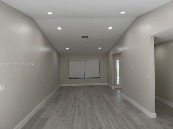 10241 SW 132nd Ave, Miami FL 33186