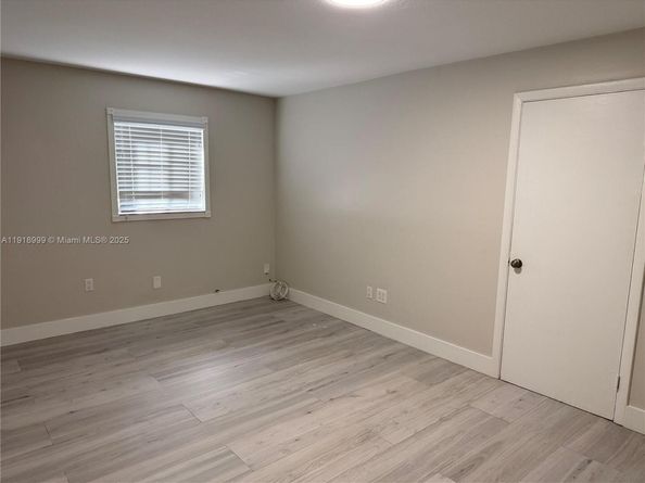 10241 SW 132nd Ave, Miami FL 33186