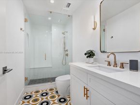 1339 Jefferson St, Hollywood FL 33019
