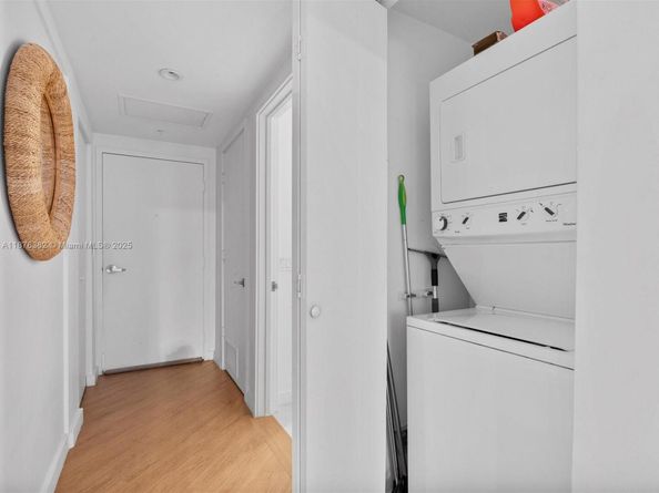 1010 SW 2nd Ave 1908, Miami FL 33130
