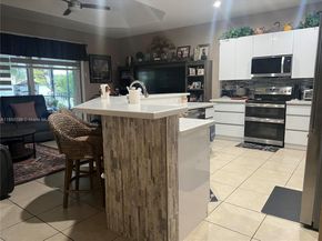 3985 NE 15th St, Homestead FL 33033