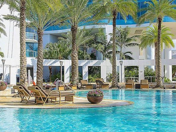 333 Las Olas Way 1801, Fort Lauderdale FL 33301