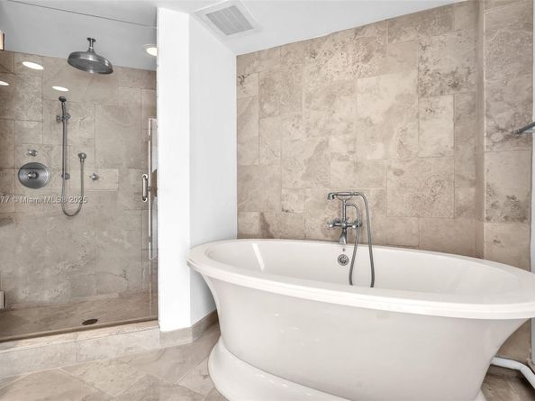 333 Las Olas Way 1801, Fort Lauderdale FL 33301