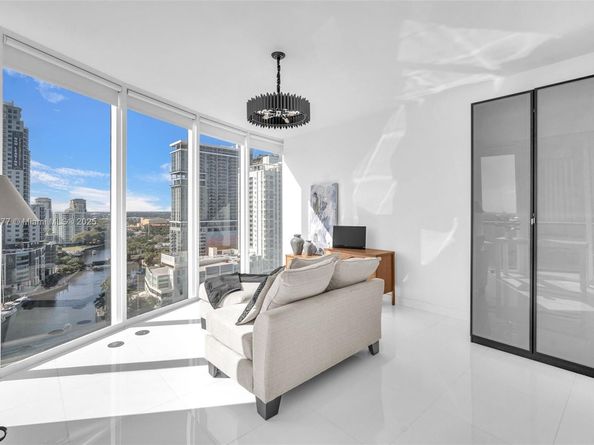 333 Las Olas Way 1801, Fort Lauderdale FL 33301