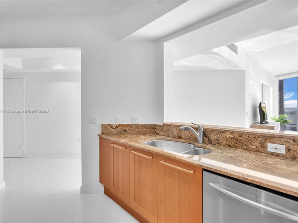 333 Las Olas Way 1801, Fort Lauderdale FL 33301