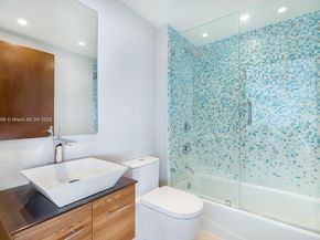 450 Alton Rd 3303, Miami Beach FL 33139