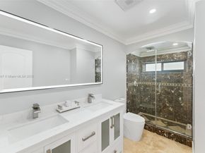 10320 SW 132nd Ave, Miami FL 33186