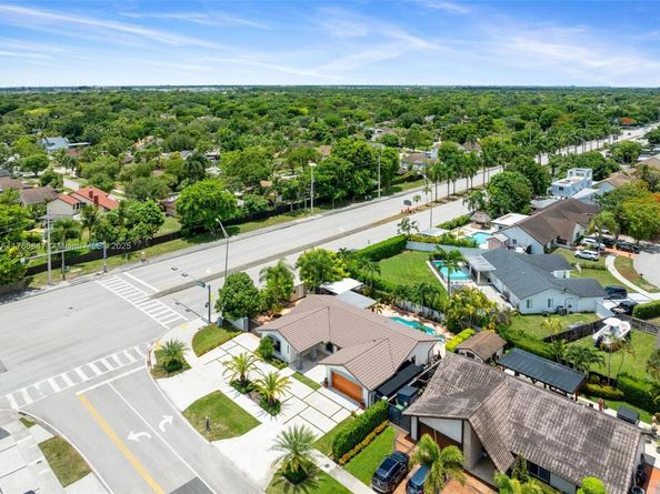 10320 SW 132nd Ave, Miami FL 33186