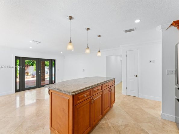 10320 SW 132nd Ave, Miami FL 33186