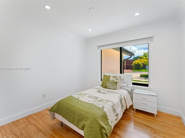 10320 SW 132nd Ave, Miami FL 33186