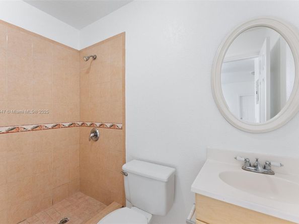 10320 SW 132nd Ave, Miami FL 33186