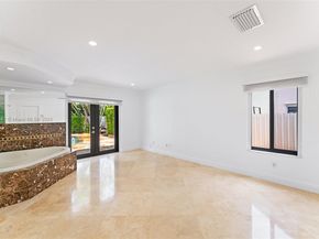 10320 SW 132nd Ave, Miami FL 33186