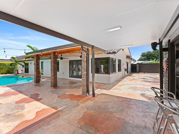 10320 SW 132nd Ave, Miami FL 33186