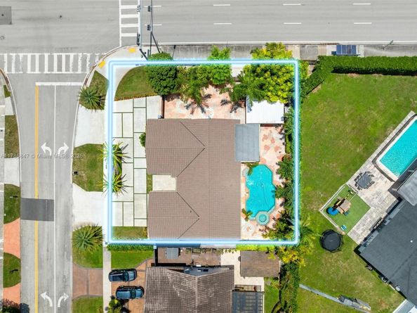 10320 SW 132nd Ave, Miami FL 33186