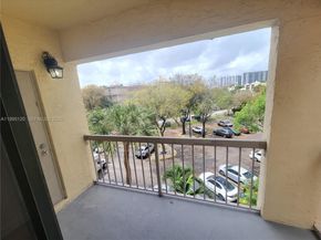 8180 Geneva Ct 419, Doral FL 33166