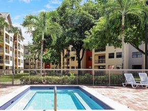 8180 Geneva Ct 419, Doral FL 33166