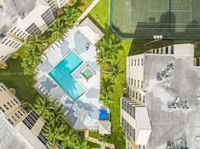 8180 Geneva Ct 419, Doral FL 33166