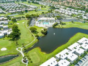 402 Capri I 402, Delray Beach FL 33484