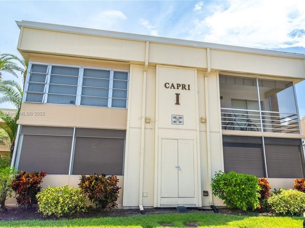402 Capri I 402, Delray Beach FL 33484