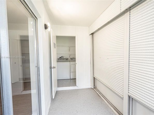 402 Capri I 402, Delray Beach FL 33484