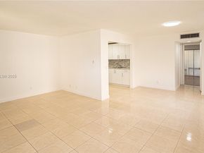 402 Capri I 402, Delray Beach FL 33484