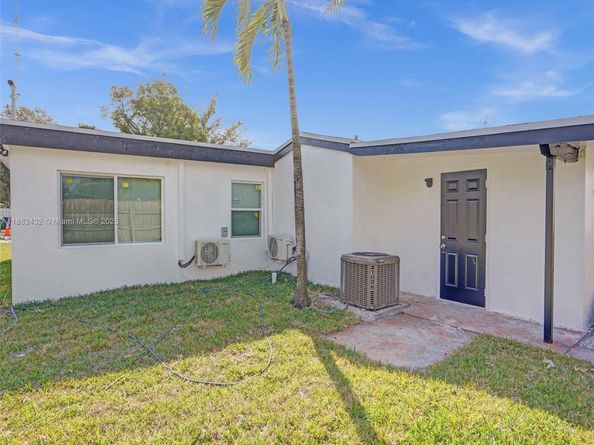 6143 SW 40th St, Miramar FL 33023
