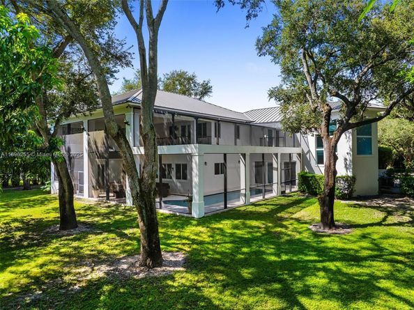 8923 Ludlam Rd., Pinecrest FL 33156