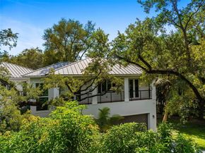 8923 Ludlam Rd., Pinecrest FL 33156