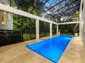 8923 Ludlam Rd., Pinecrest FL 33156