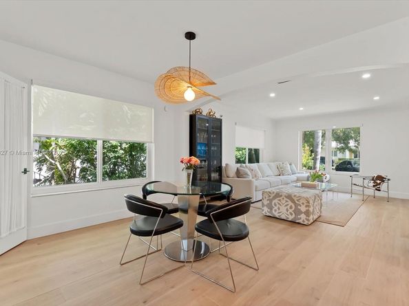 511 Catalonia Ave, Coral Gables FL 33134
