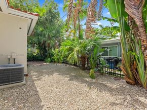 511 Catalonia Ave, Coral Gables FL 33134