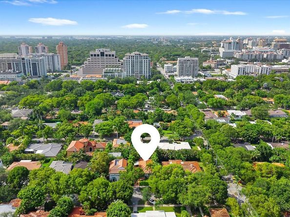 511 Catalonia Ave, Coral Gables FL 33134