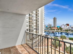 4101 Pine Tree Dr 621,620, Miami Beach FL 33140