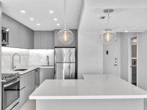 4101 Pine Tree Dr 621,620, Miami Beach FL 33140