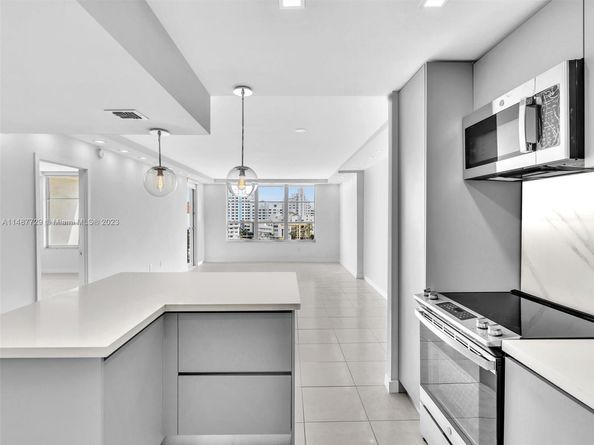 4101 Pine Tree Dr 621,620, Miami Beach FL 33140