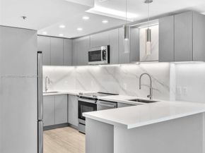 4101 Pine Tree Dr 621,620, Miami Beach FL 33140