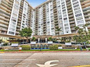4101 Pine Tree Dr 621,620, Miami Beach FL 33140