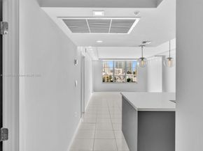 4101 Pine Tree Dr 621,620, Miami Beach FL 33140