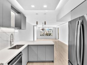 4101 Pine Tree Dr 621,620, Miami Beach FL 33140