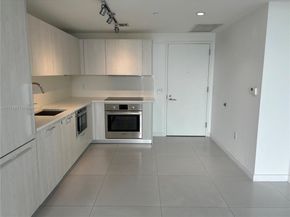 501 NE 31st St 2909, Miami FL 33137