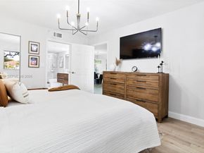 7763 Southampton Ter 211, Tamarac FL 33321